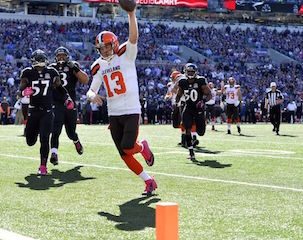 josh-mccown-nfl-cleveland-browns-baltimore-ravens1-850x560